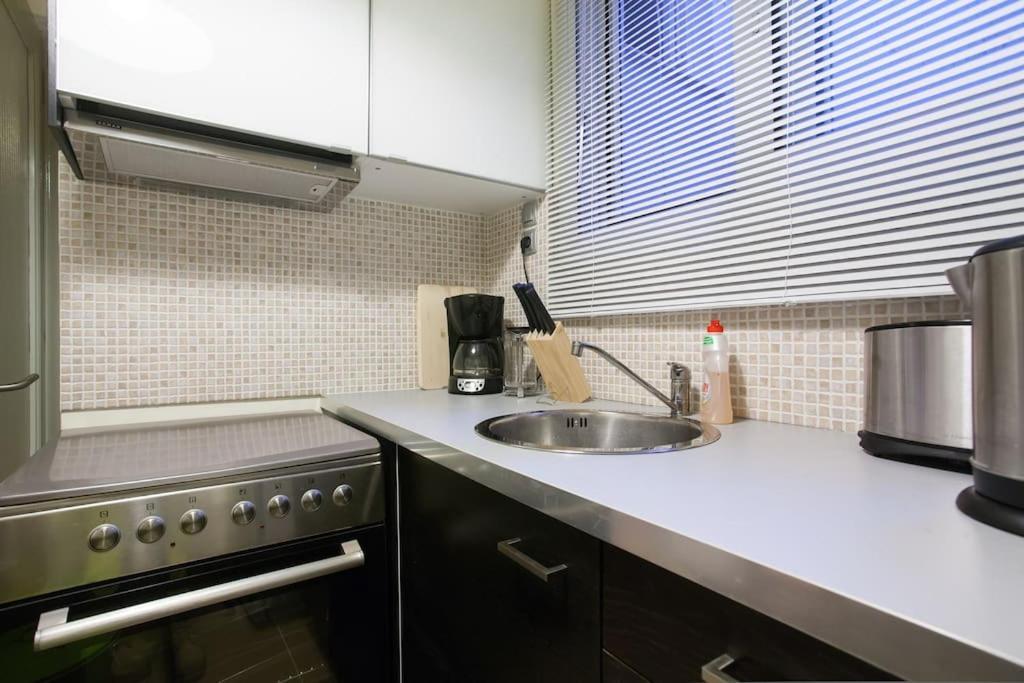 Traveler'S Dream In Historic Acropolis Downtown Apartment Athens Ngoại thất bức ảnh